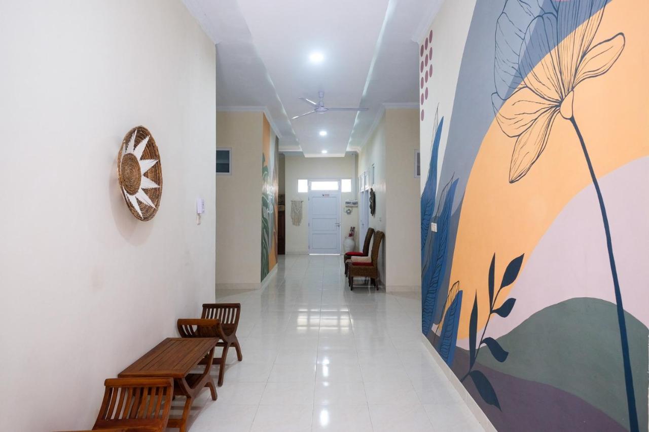 Reddoorz Syariah Near Universitas Mercu Buana Kampus 2 Yogyakarta Kejayan エクステリア 写真